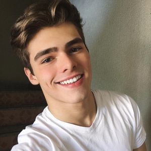 Meet your Posher, Cordelle